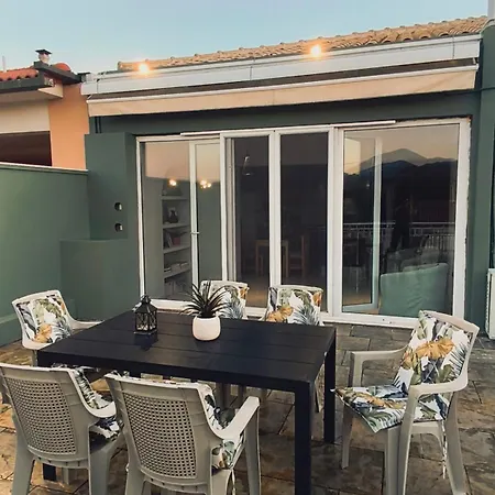 Central Guest House Apartman