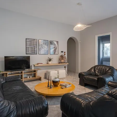 Apartman Central Guest House *
