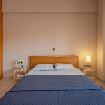 Central Guest House Apartament Isthmia