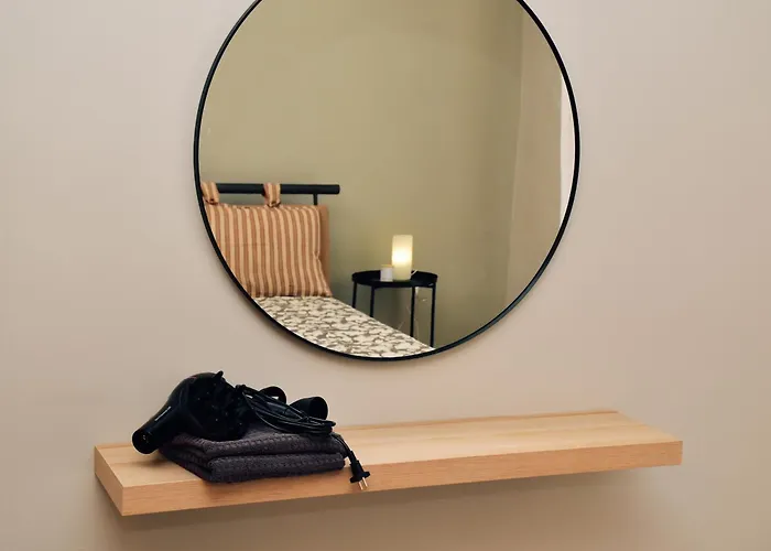 Central Guest House *